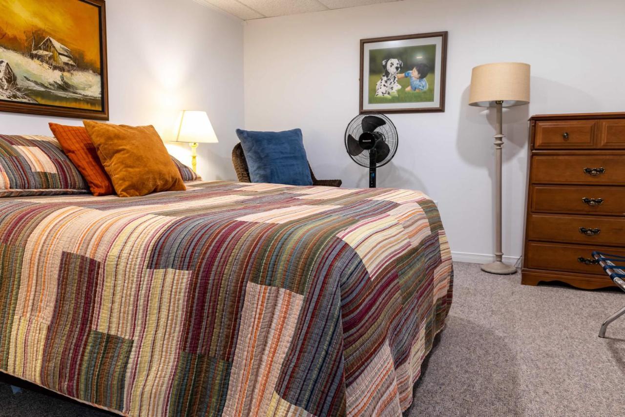 Woodhaven - Seaside Accommodations Waweig Екстериор снимка