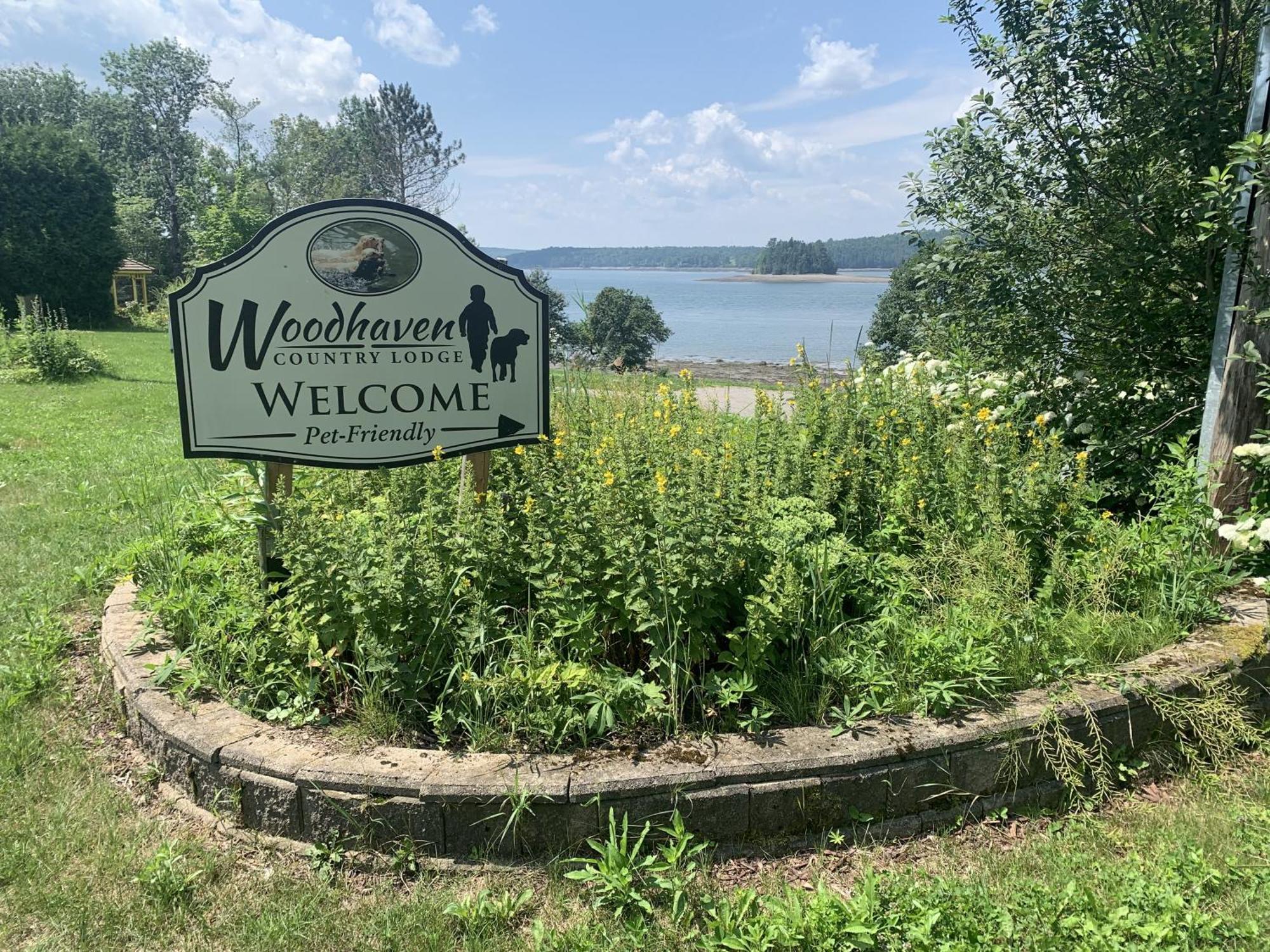 Woodhaven - Seaside Accommodations Waweig Екстериор снимка